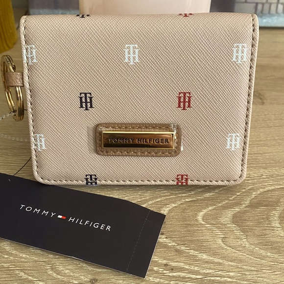NWT Tommy Hilfiger Logo Card/Key Wallet in tan with Navy, White and Red logo. - Picture 1 of 4